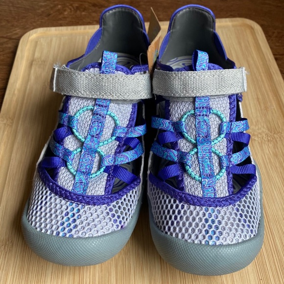 M.A.P. Other - M.A.P. Niagara Girl's Fisherman Sandal sz 2 mesh